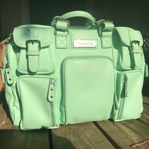 House of Flynn Mint Full Evermore